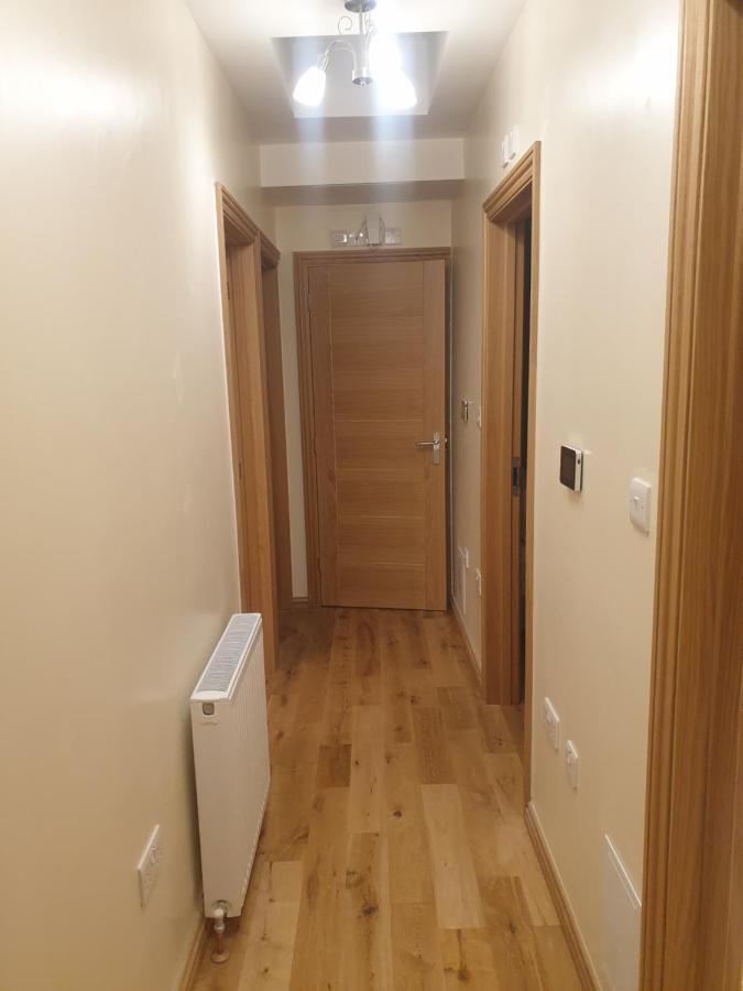 London Luxury 3 Bedroom 2 Bathrooms Flat 1 Min To Redbridge Station Free Parking & Wifi Wanstead Exterior foto